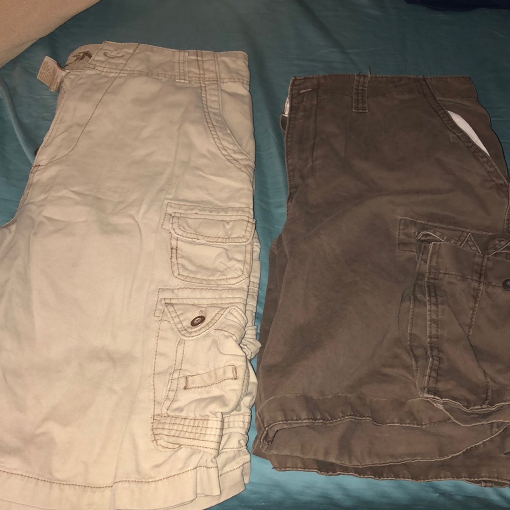 Men’s cargo shorts